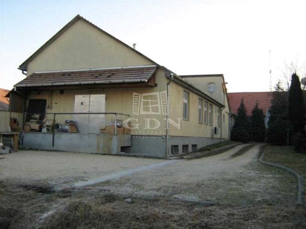 For rent Székesfehérvár Industrial area