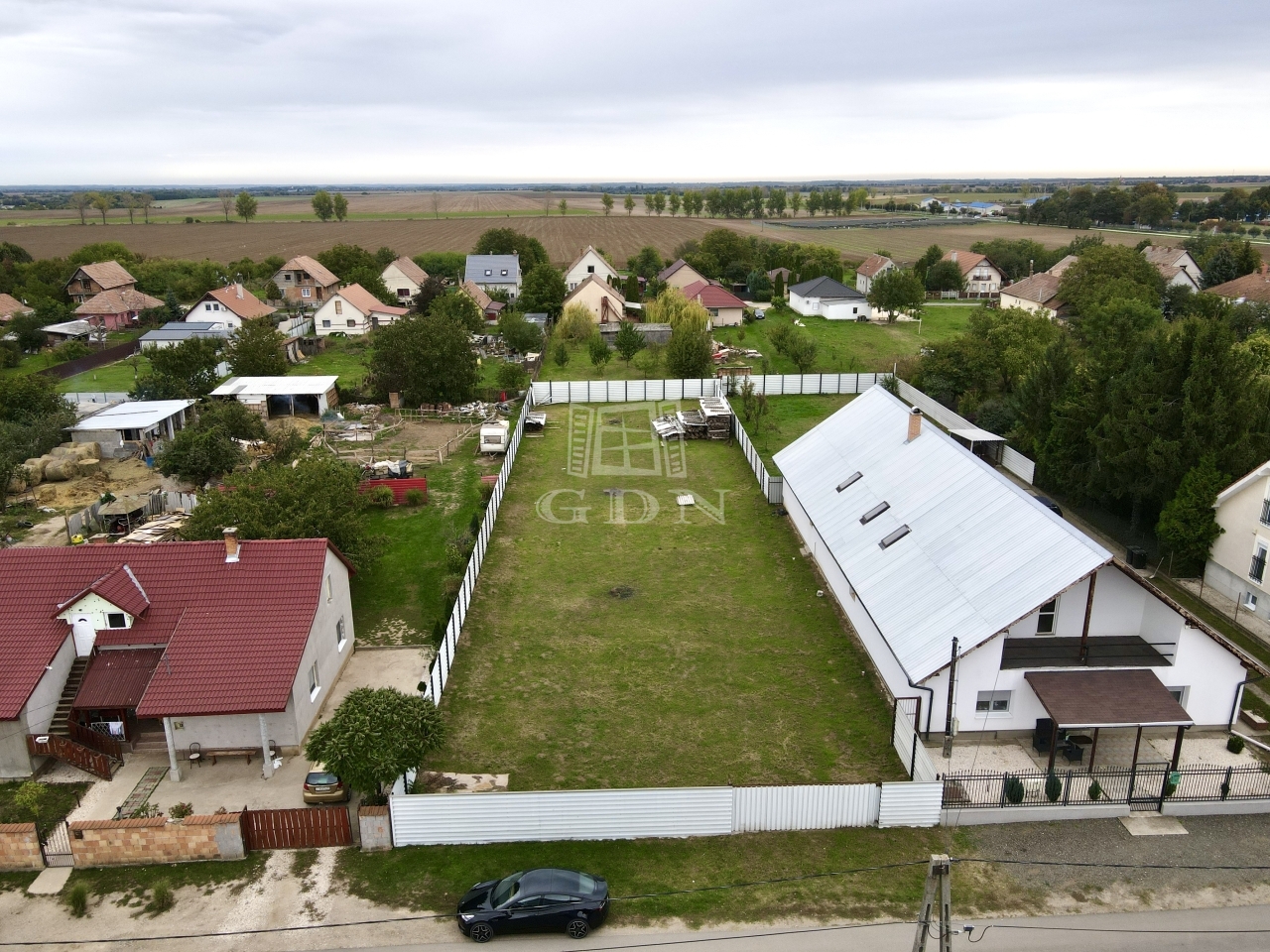 出卖 Valkó 土地